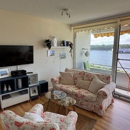 Schoene-aussicht-wohnung-3-13-up-n-warder Apartment